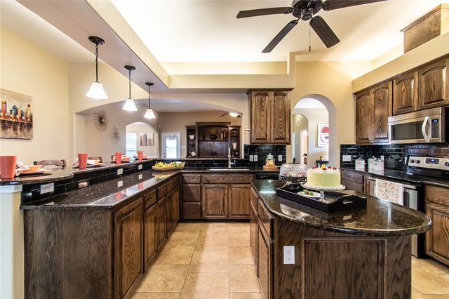 7502 Aborigine St, Corpus Christi, TX 78414