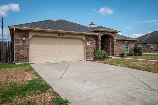 7502 Aborigine St, Corpus Christi, TX 78414