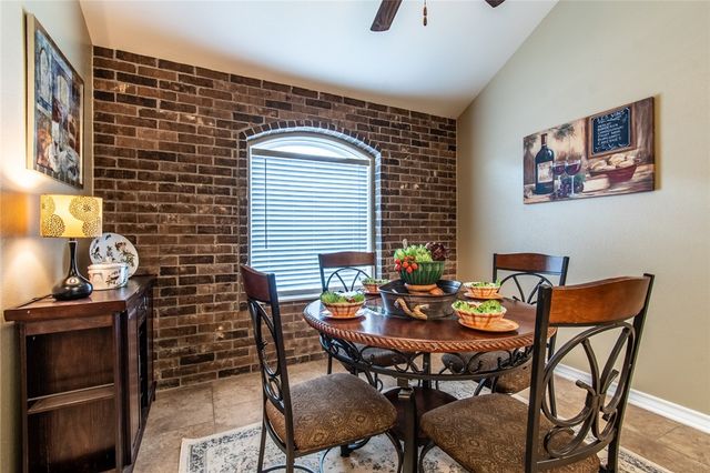 7502 Aborigine St, Corpus Christi, TX 78414