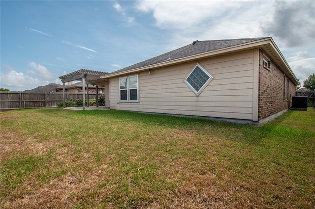 7502 Aborigine St, Corpus Christi, TX 78414