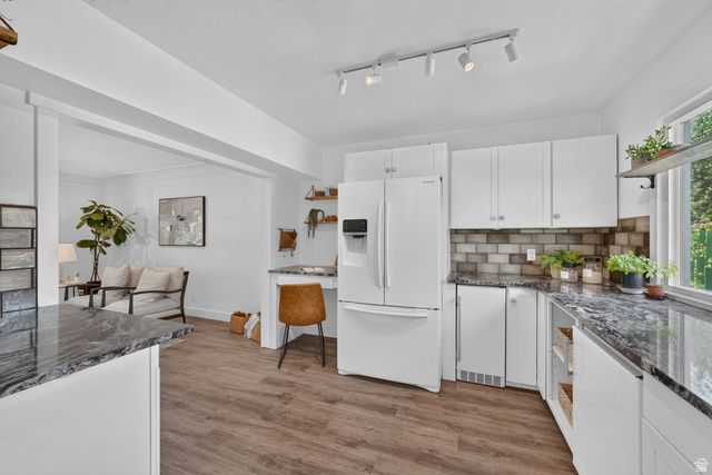 1251 E SAGE RIDGE RD, Sandy, UT 84094
