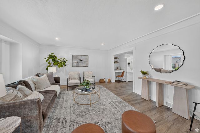 1251 E SAGE RIDGE RD, Sandy, UT 84094