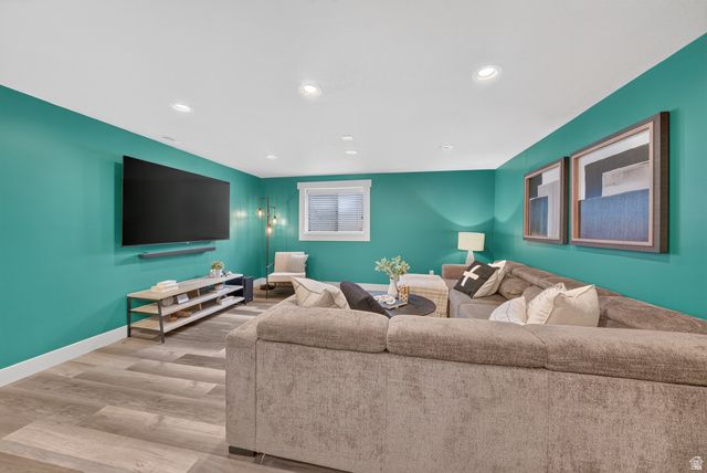 1251 E SAGE RIDGE RD, Sandy, UT 84094