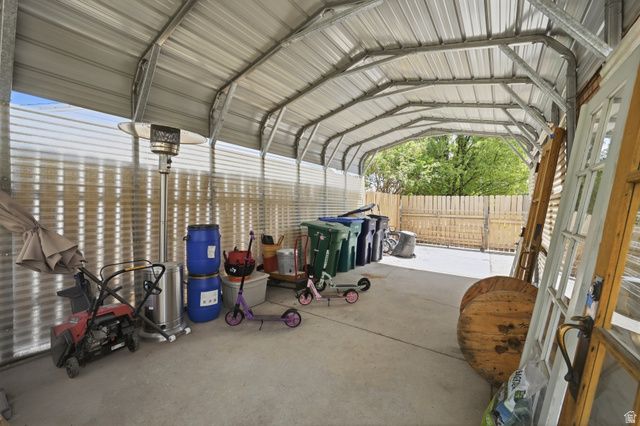 1251 E SAGE RIDGE RD, Sandy, UT 84094