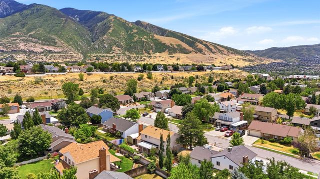 1251 E SAGE RIDGE RD, Sandy, UT 84094
