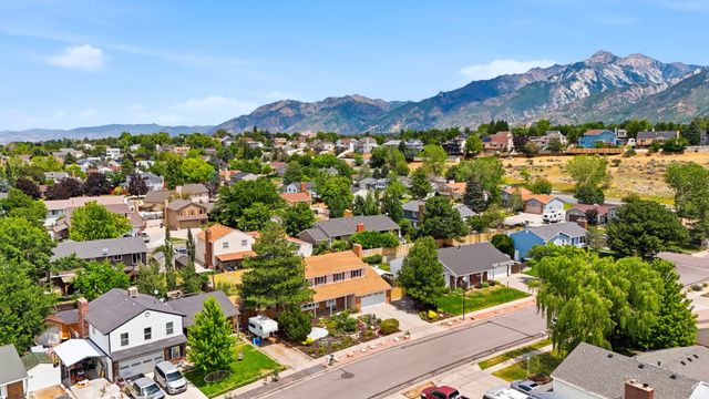 1251 E SAGE RIDGE RD, Sandy, UT 84094