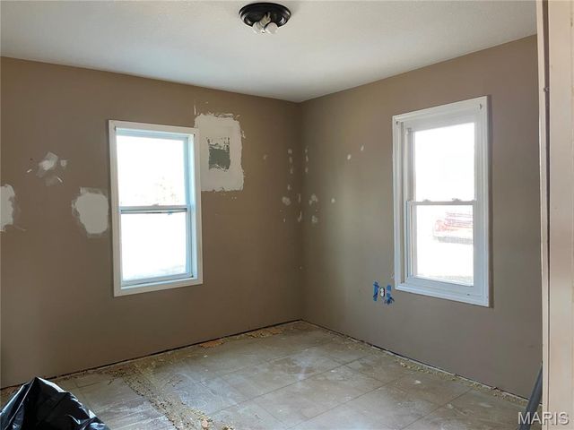 1369 Ripley 142E-16, Doniphan, MO 63935