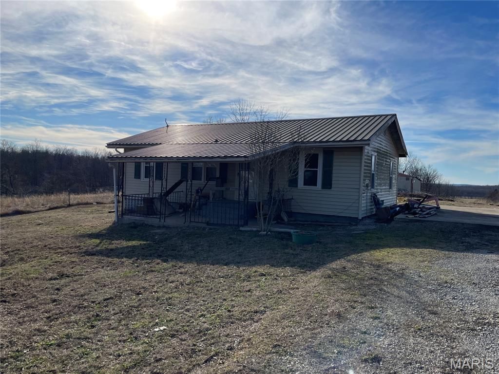 1369 Ripley 142E-16, Doniphan, MO 63935