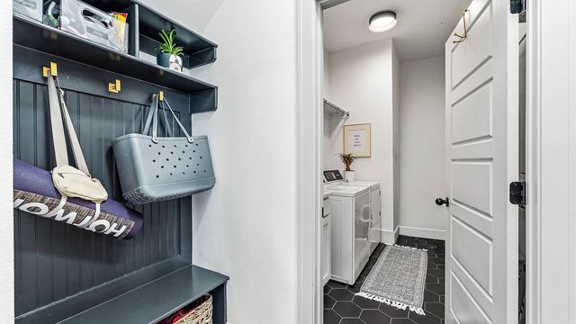 2879 N Whistle Post Drive, Fayetteville, AR 72704