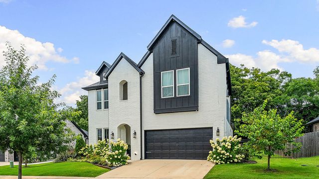 2879 N Whistle Post Drive, Fayetteville, AR 72704