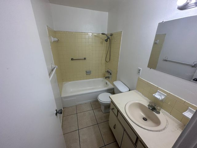 1830 MARAVILLA AVENUE 202, Fort Myers, FL 33901