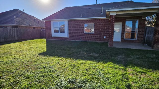 7909 Raton Ridge Lane, Arlington, TX 76002