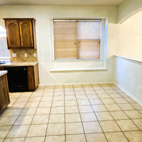 7909 Raton Ridge Lane, Arlington, TX 76002