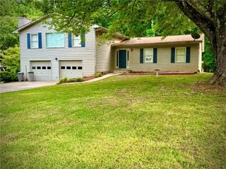 3565 Canon Creek Drive, Cumming, GA 30041