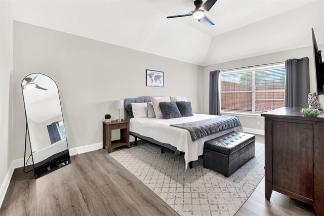 1410 Daffodil Lane, Lewisville, TX 75077