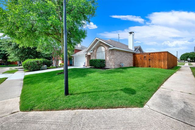 1410 Daffodil Lane, Lewisville, TX 75077