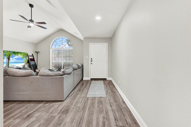 1410 Daffodil Lane, Lewisville, TX 75077