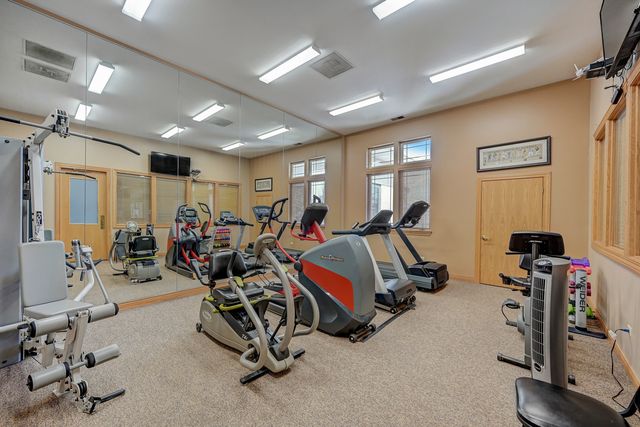 121 Enfield Lane, Grayslake, IL 60030