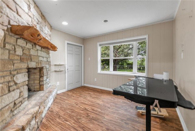 6088 Hare Lane, Bryan, TX 77808