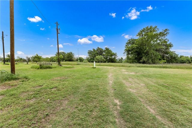 6088 Hare Lane, Bryan, TX 77808