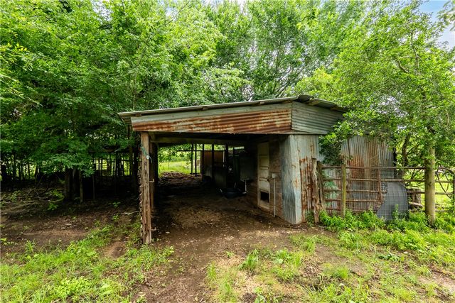 6088 Hare Lane, Bryan, TX 77808