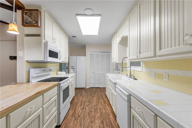 6088 Hare Lane, Bryan, TX 77808