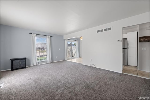 24054 Meadowbridge Drive, Clinton Charter Township, MI 48035