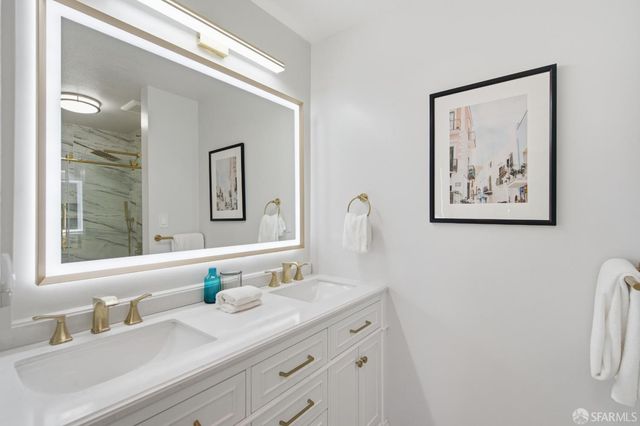 424 45th Avenue 424, San Francisco, CA 94121