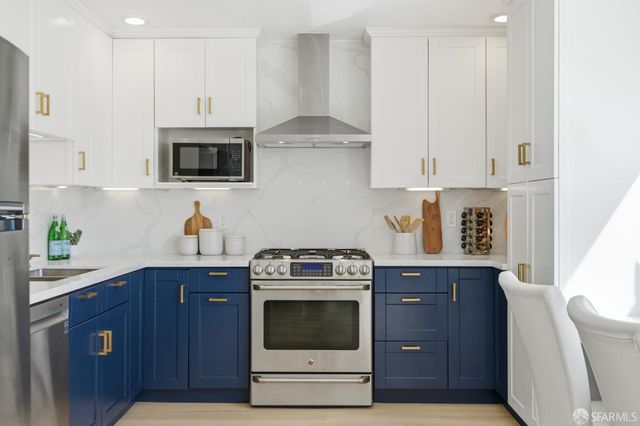 424 45th Avenue 424, San Francisco, CA 94121