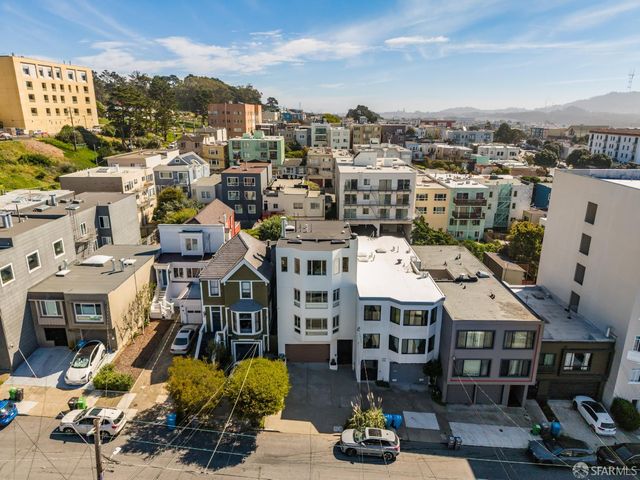 424 45th Avenue 424, San Francisco, CA 94121