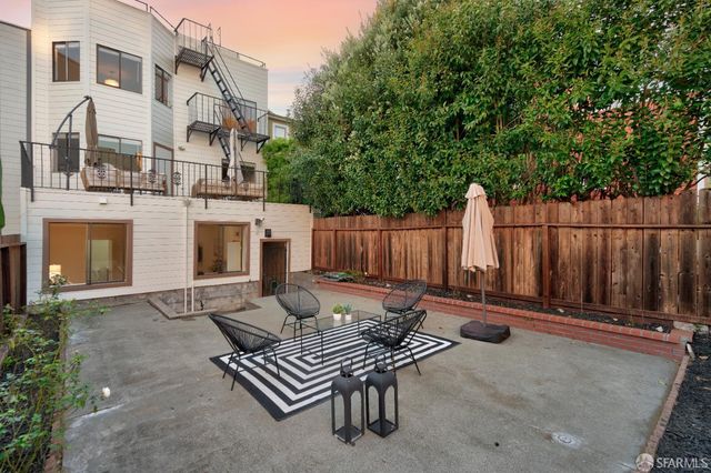 424 45th Avenue 424, San Francisco, CA 94121