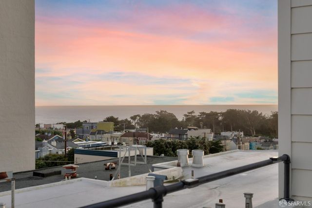 424 45th Avenue 424, San Francisco, CA 94121