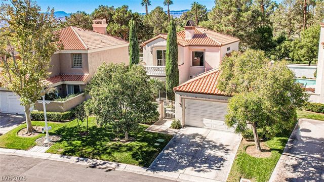 8240 Horseshoe Bend Lane, Las Vegas, NV 89113