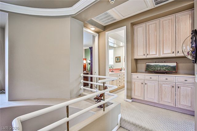 8240 Horseshoe Bend Lane, Las Vegas, NV 89113