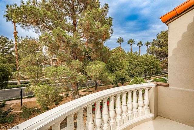 8240 Horseshoe Bend Lane, Las Vegas, NV 89113