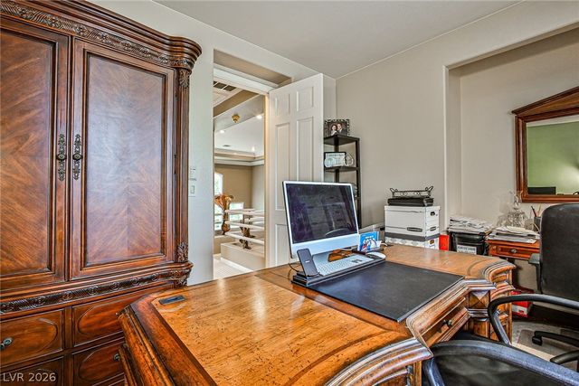 8240 Horseshoe Bend Lane, Las Vegas, NV 89113