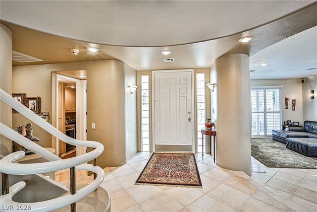 8240 Horseshoe Bend Lane, Las Vegas, NV 89113