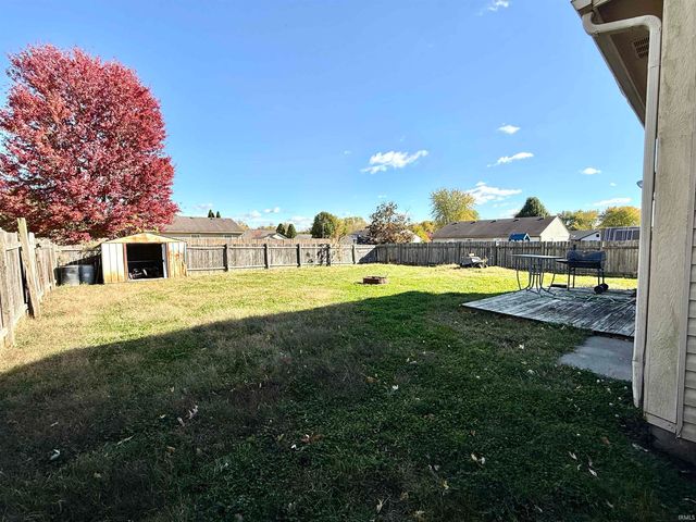 102 Elderbury Court, Mooresville, IN 46158