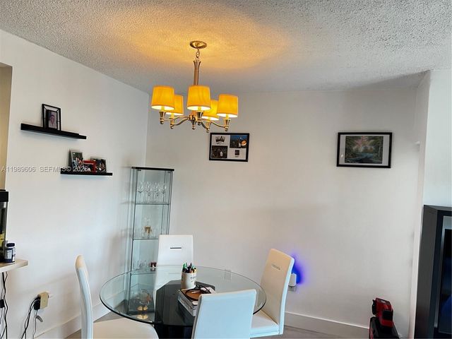 9159 SW 77th Ave 311, Miami, FL 33156