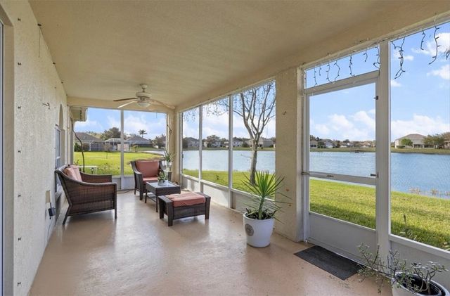 6052 Ridge Lake Circle, Vero Beach, FL 32967