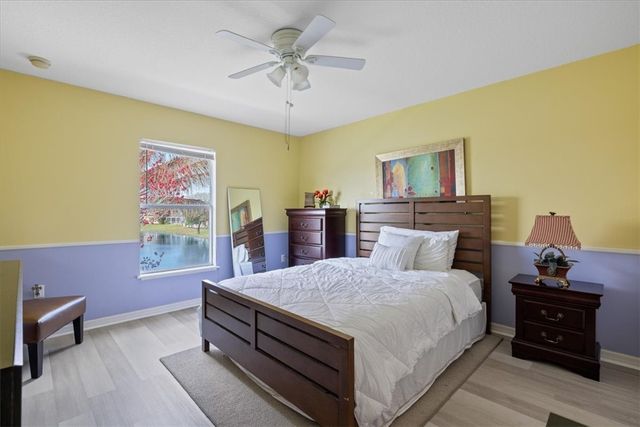 6052 Ridge Lake Circle, Vero Beach, FL 32967