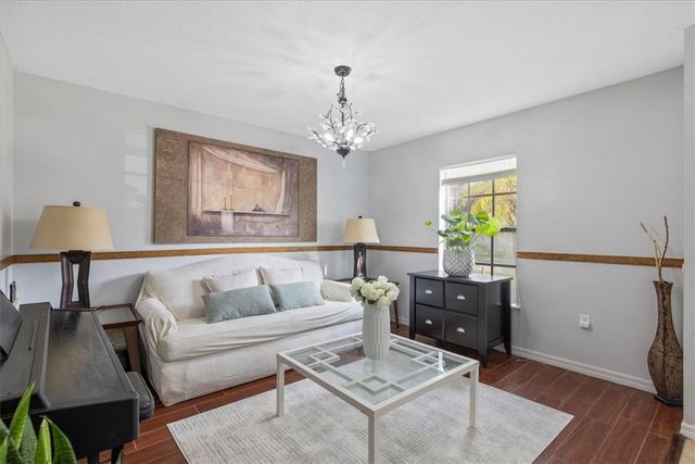 6052 Ridge Lake Circle, Vero Beach, FL 32967