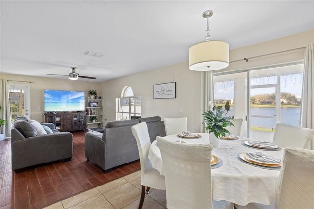 6052 Ridge Lake Circle, Vero Beach, FL 32967