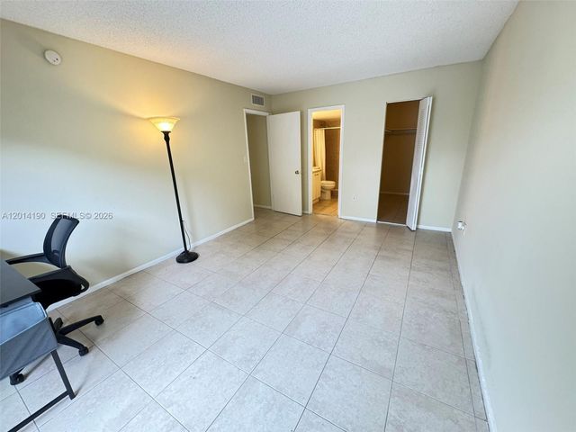 415 Executive Center Dr 203, West Palm Beach, FL 33401