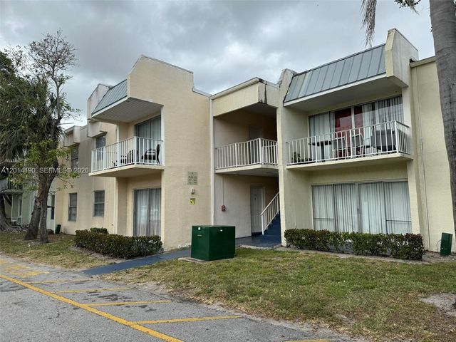 415 Executive Center Dr 203, West Palm Beach, FL 33401