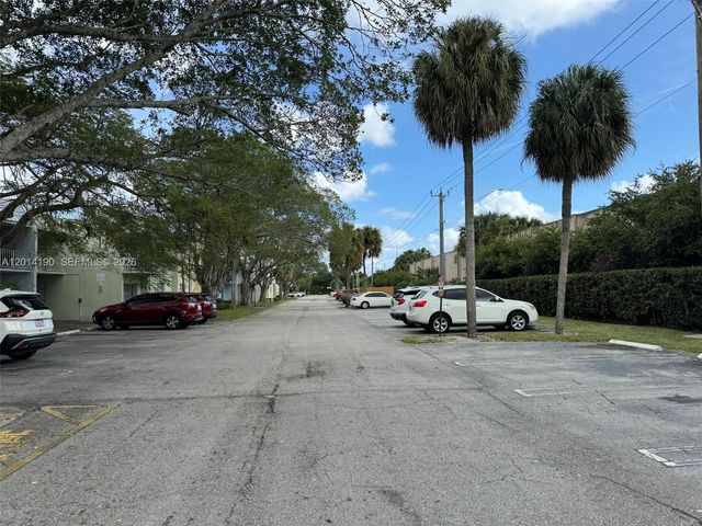 415 Executive Center Dr 203, West Palm Beach, FL 33401
