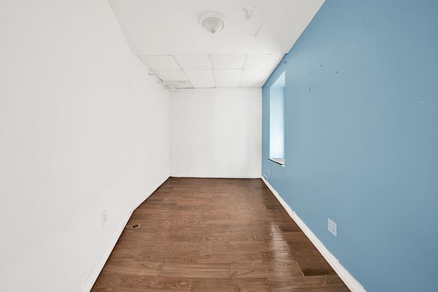 9953 S AVENUE M, Chicago, IL 60617