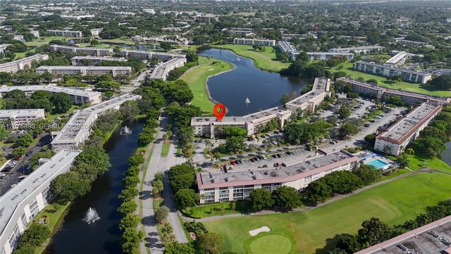 3205 Portofino Point D4, Coconut Creek, FL 33066