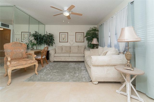 3205 Portofino Point D4, Coconut Creek, FL 33066