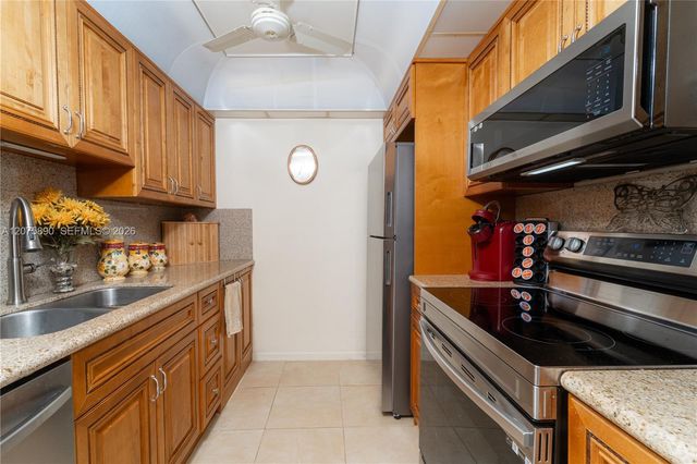 3205 Portofino Point D4, Coconut Creek, FL 33066